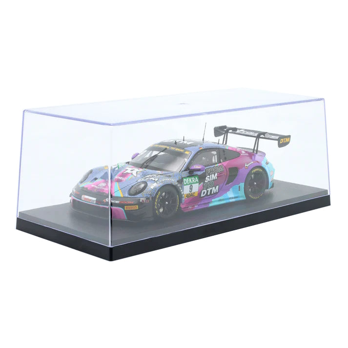 Vitrine aus Plexiglas für Modellautos im Maßstab 1:18